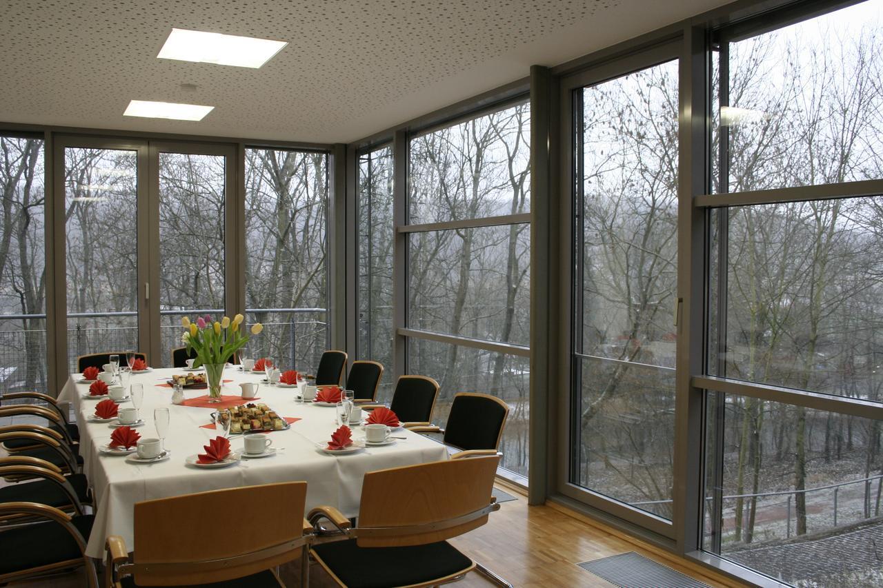 Hôtel Dreibrunnen Gastehaus Im Luisenpark à Erfurt Extérieur photo